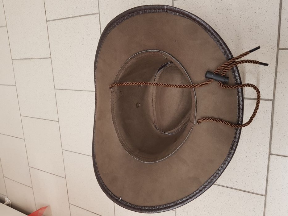Pălărie tip cowboi imitație piele