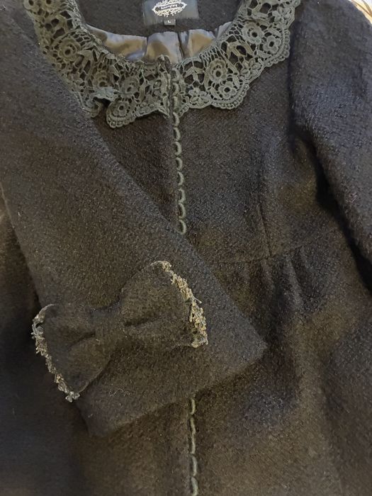 Palton scurt, elegant cu dantela