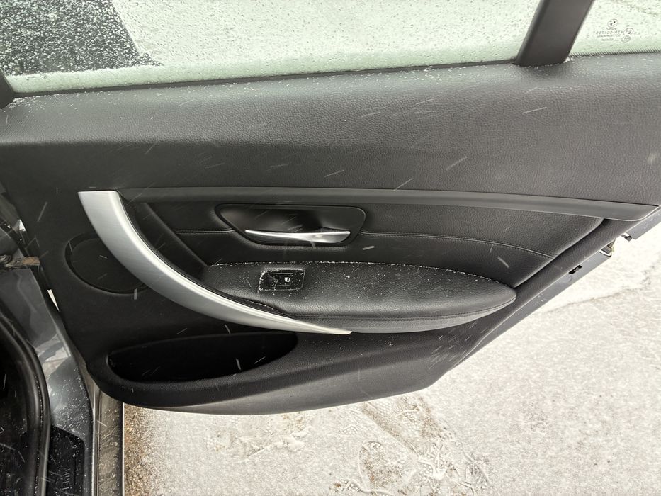 Interior piele neagra bmw seria 3 f30 cu incalzire