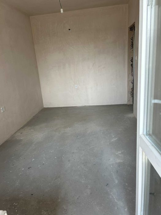 Продава се Тристаен апартамент в Пловдив, Тракия - 100 кв.м за 1370 €/кв.м - Снимка #2