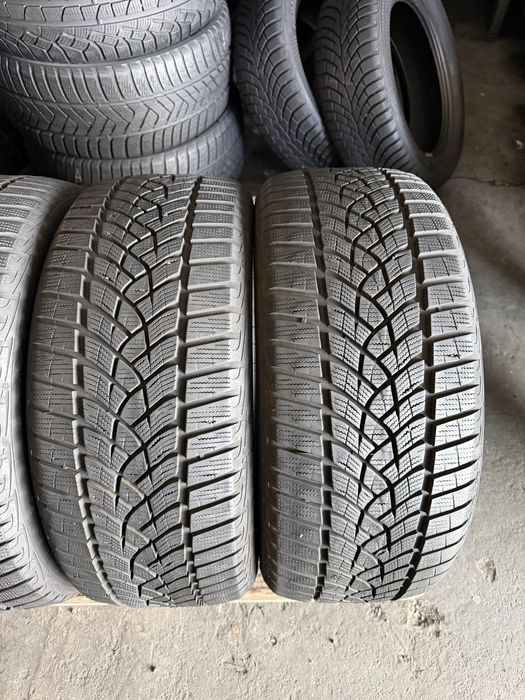 4 anvelope iarna 225/45/17 , GoodYear 7-7.5 mm !