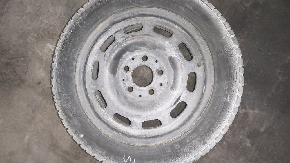 Шины с дисками 185 60 R15