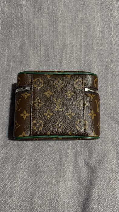 Косметички Louis Vuitton Nice Mini