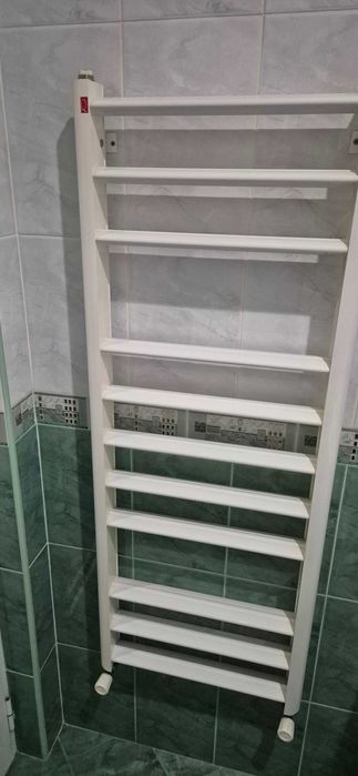 Алуминиева лира за баня