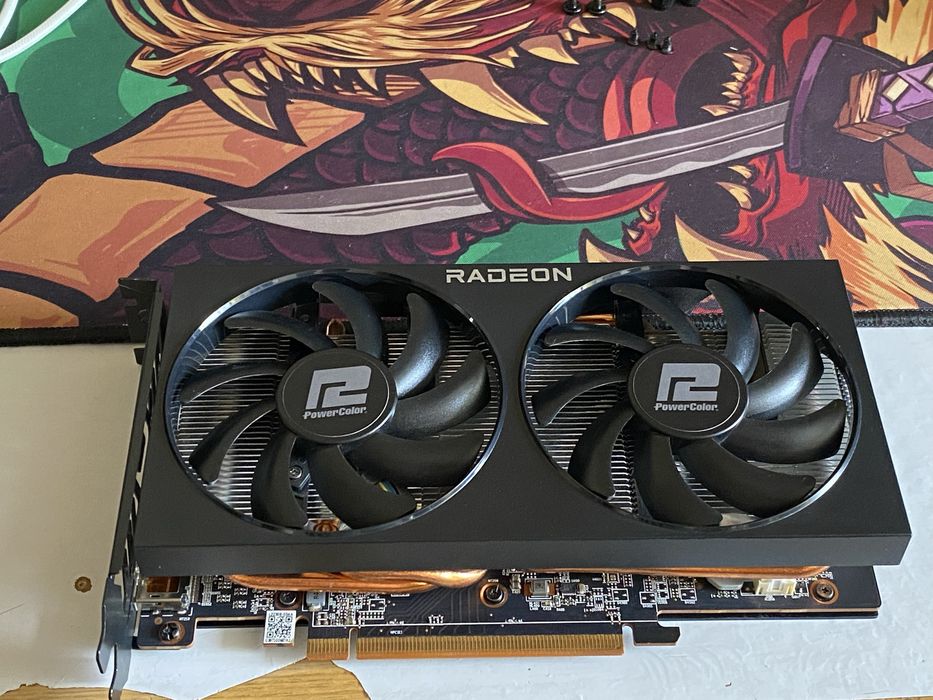 Видеокарта RX 7600