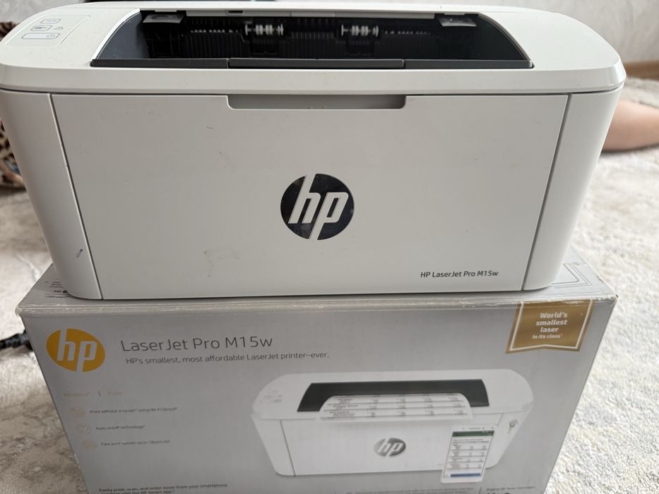 Принтер HP LaserJet Pro M15w
