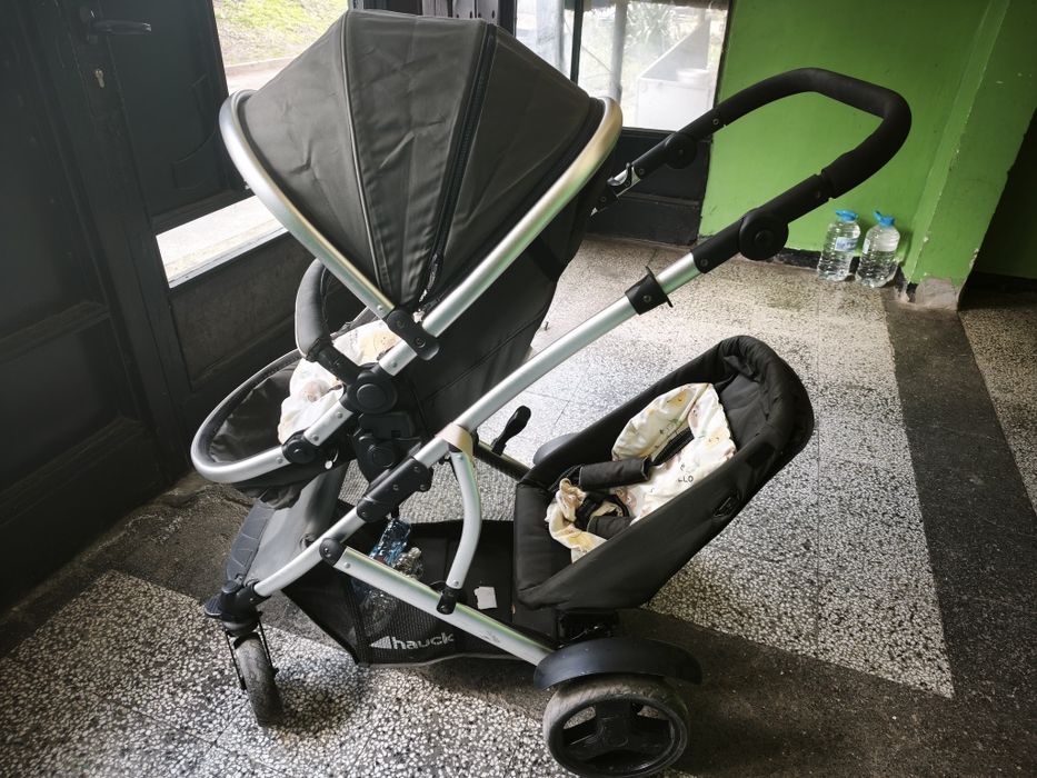 Количка за породени деца