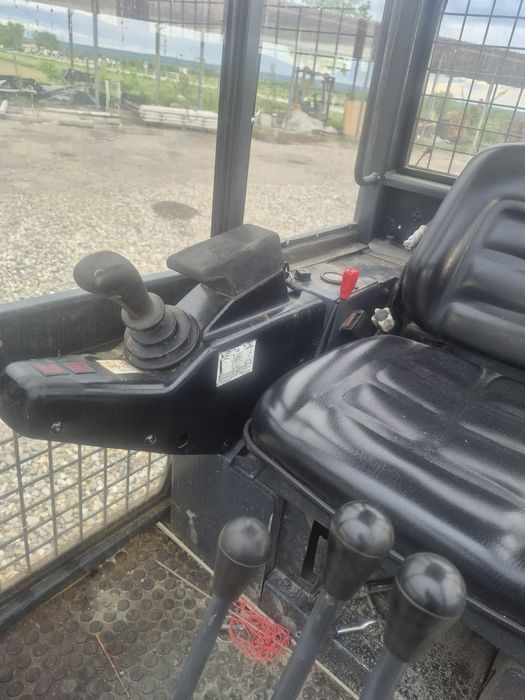 Miniexcavator BBCAT 320.  1.6 t