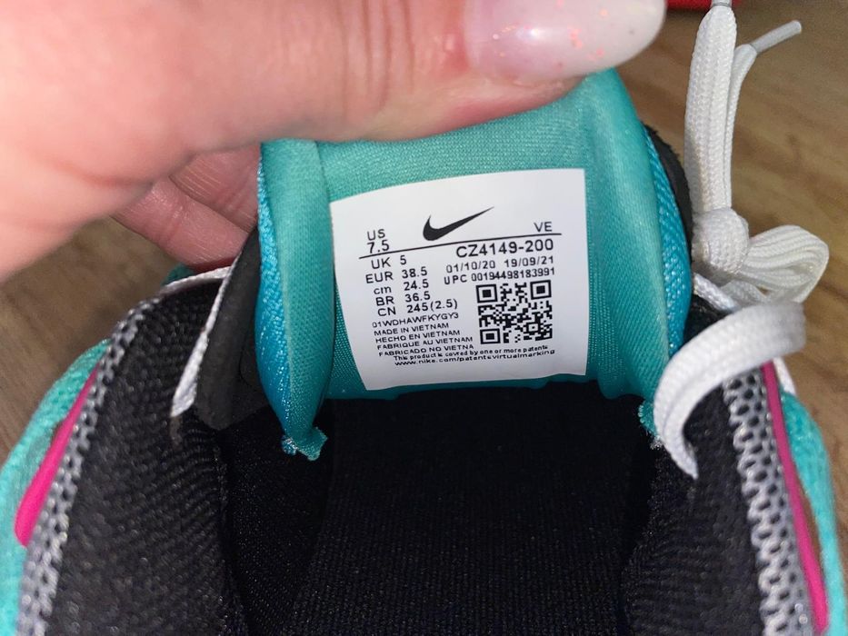 Sneakers NIKE Air Max Furyosa nr 38,5