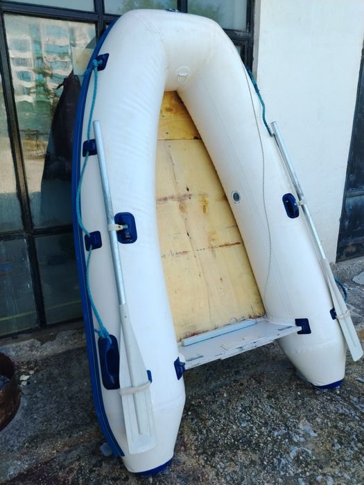 Италианска лодка 4 местна с мотор