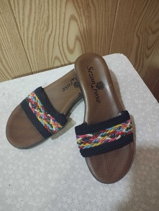 Обувь детская ( 7 пар)