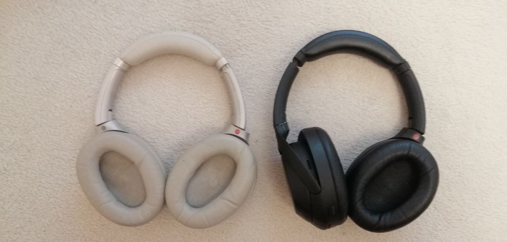 !! Ocazie.Vand casti Sony WH-1000XM4 si Sony WH-1000XM3 ori la pachet ori separat.