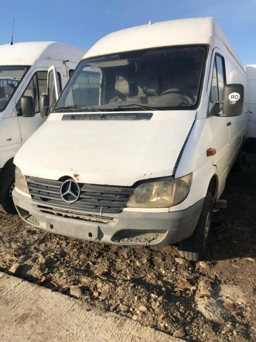 Dezmembrez Mercedes Sprinter 308, 311, 312, 313, 316, 412, 413, 416,