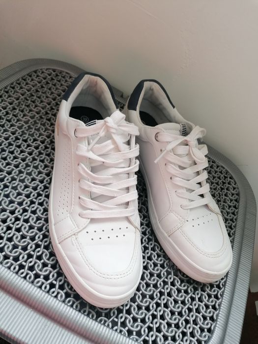 Adidași damă mărime 39