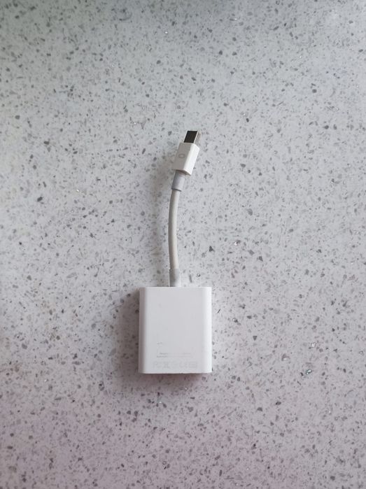 Apple Mac Mini (Intel Core i7) + Переходник в подарок
Описа