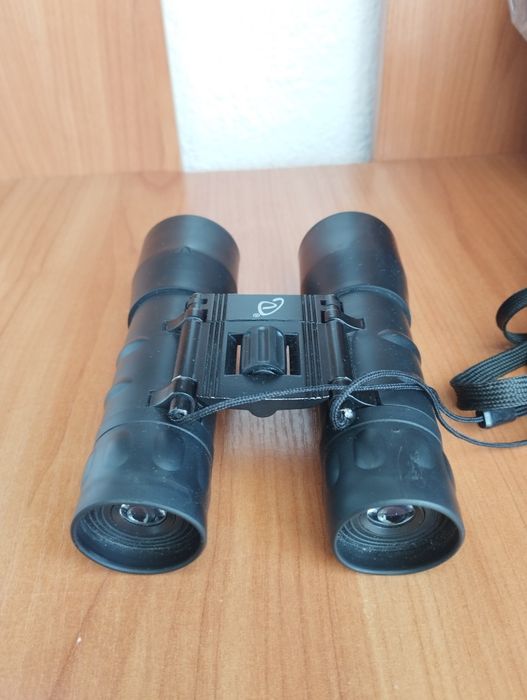Бинокъл Auriol 12x32