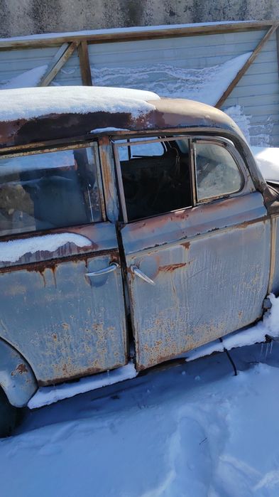 Москвич401 продам