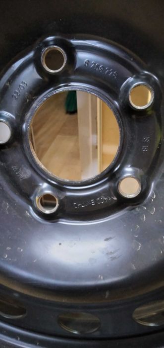 Резервна гума за бмв е60. е61 17.цола