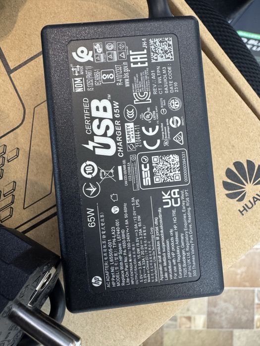 Încărcător HP USB-C 65W-Laptop/Telefon/Tableta-Stare excelentă