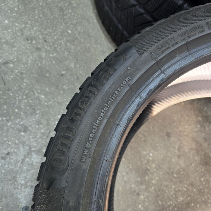 2x 235/45/18 M+S CONTINENTAL 2020 Stare excelentă