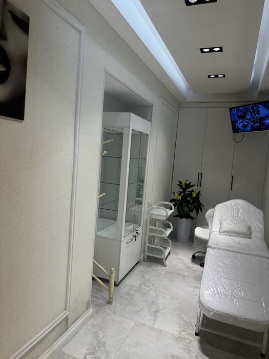 Аренда для Массаж, косметолог. Хижома.  Лейшмекер