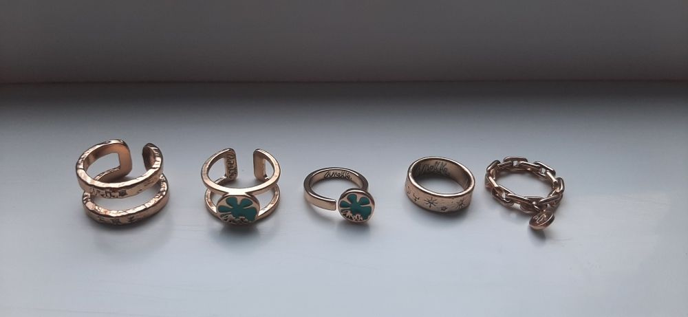 Anekke нови пръстени