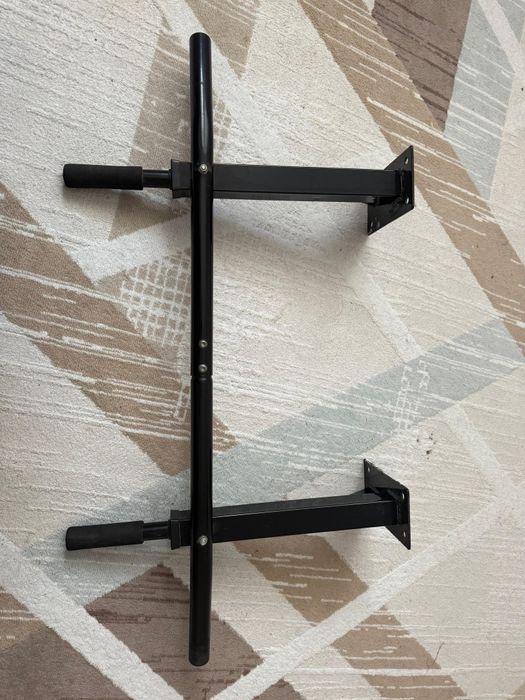 Спортивный турник