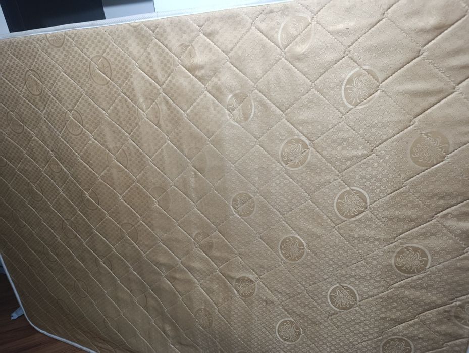 Продам матрас бу