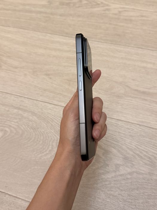 Продам Xiaomi 14 256gb