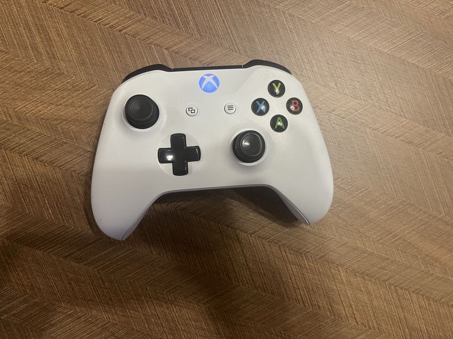 Xbox one в отлично състояния