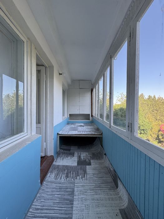 3 Xonalik kvartera sotiladi