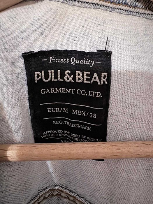 Geaca din denim (geaca de blugi)