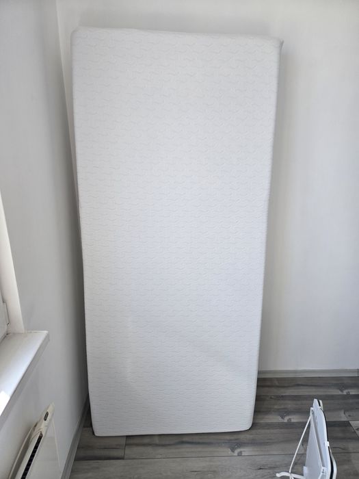 Матрак Jysk 90×200