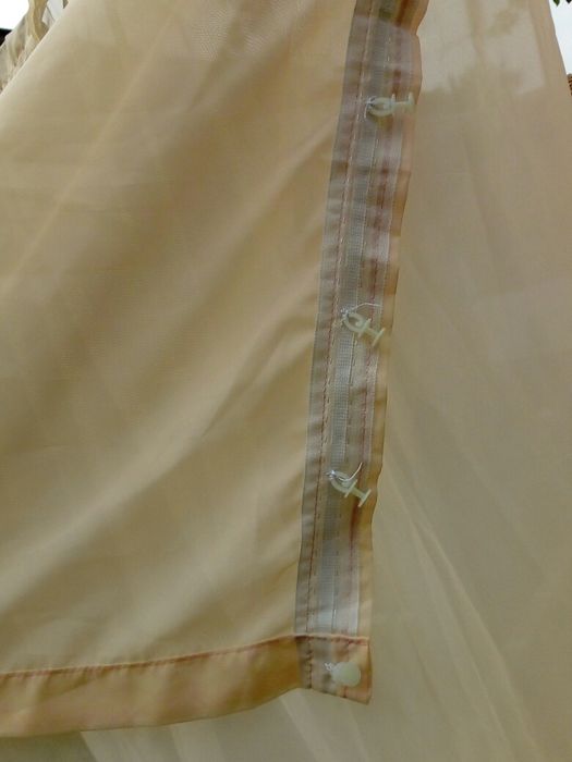 Готово перде кремаво