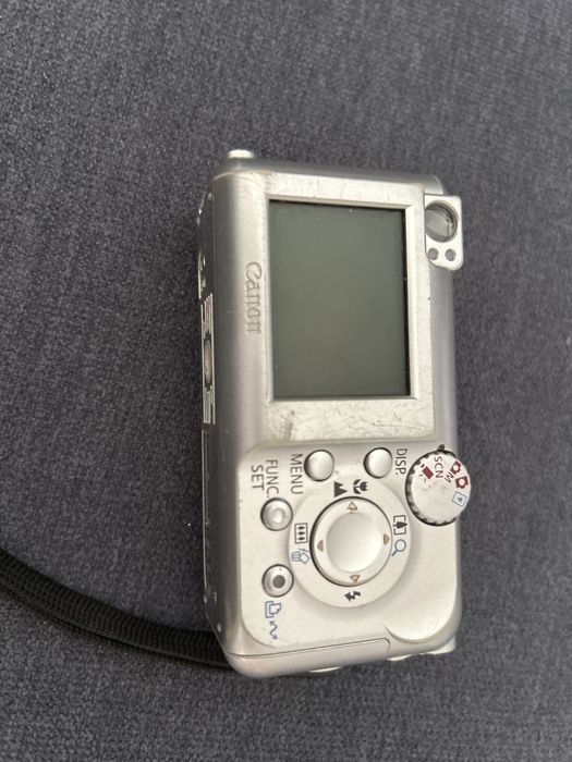 Цифровая камера Canon