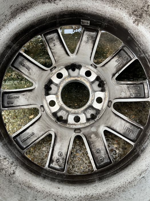 Jante originale Mercedes-Benz – 16 inch