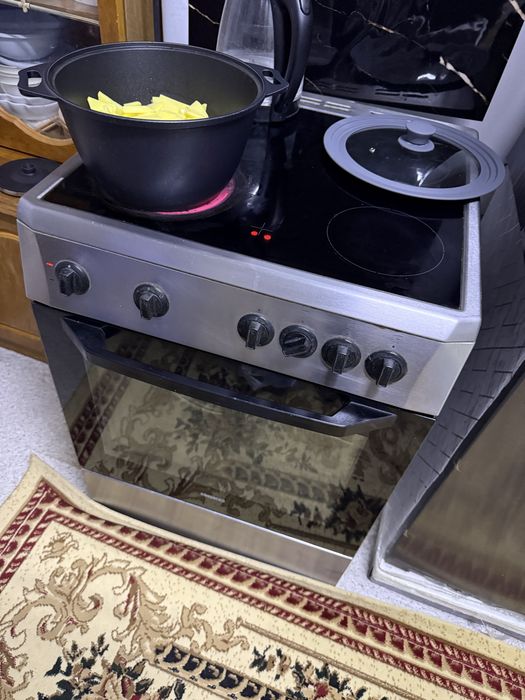 Электрическая плита BEKO
