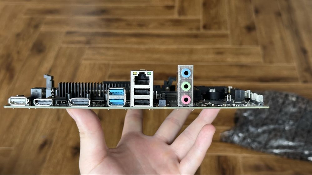 Материнская плата H610E-B