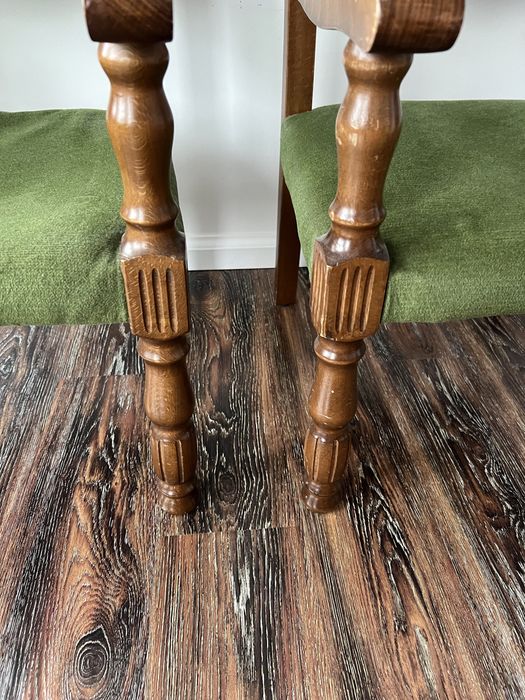 Vand 2 scaune vechi import Italia