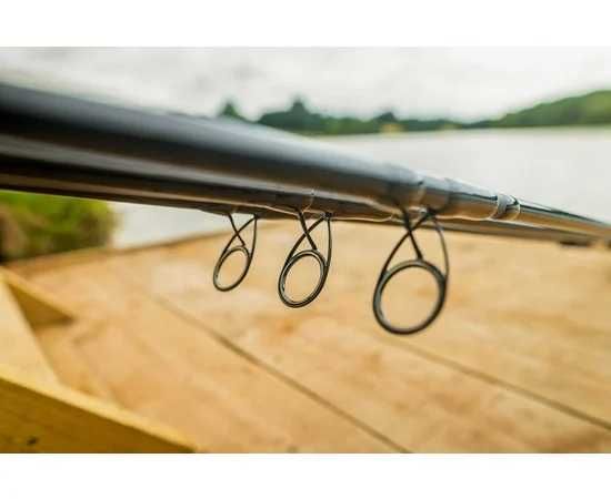 Lanseta Preston Monstre Xtreme DISTANCE FEEDER 4.00M 180G 3+3BUC