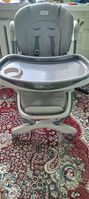 Продам стульчик для кормления