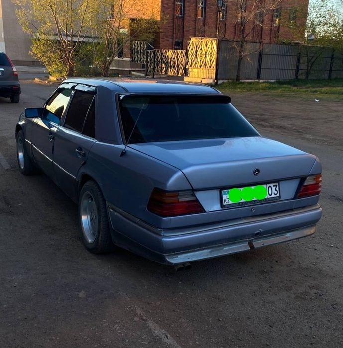 Продам 124 е 260
