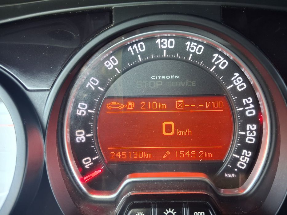 CITROËN C5 – 2.0 HDi (140 CP) – 2013