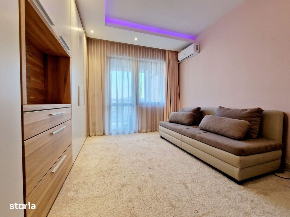 Apartament 3 camere lux Berceni Cartierul Solar proprietar