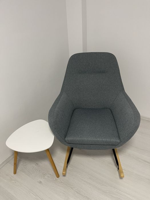 Balansoar albastru Jisk