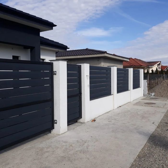 Gard din sipci metalice