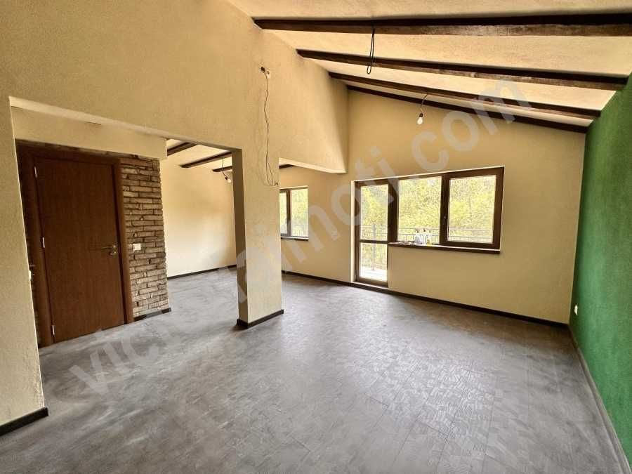 Продава се Къща в с. Леденик, Област Велико Търново - 232 кв.м за 1078 €/кв.м - Снимка #14