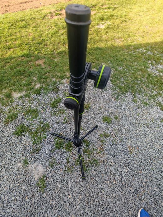 Stativ Gravity pentru microfon