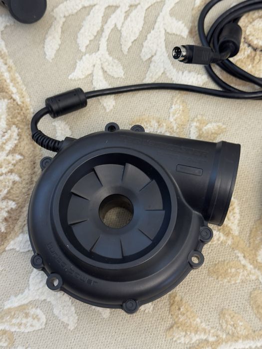 Thrustmaster TGT 2 идеальное состояние