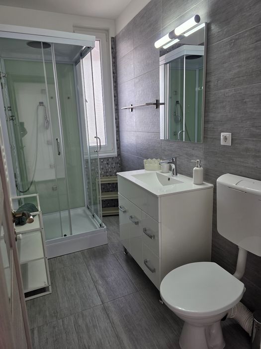 Apartament 3 camere Baciu, 77 mp, 2 băi, parcare, Pet Friendly